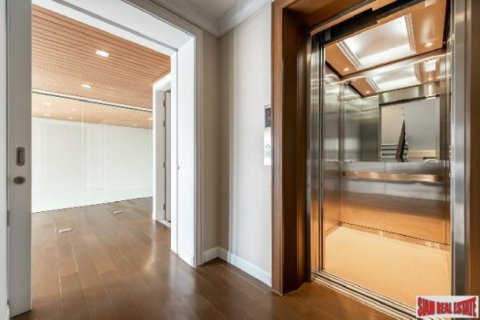 3 bedrooms Villa in Bangkok, Thailand No. 96040 16