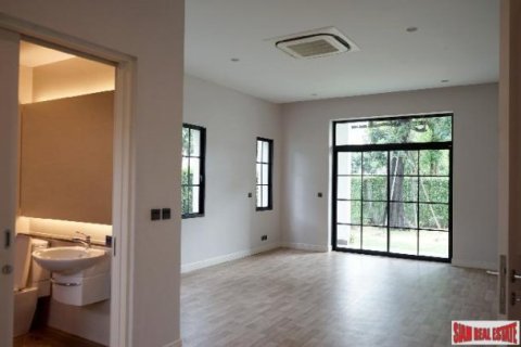 5 chambres House à Suan Luang, Thailand No. 97050 12