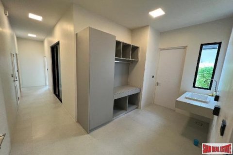 5 chambres House à Suan Luang, Thailand No. 97050 11