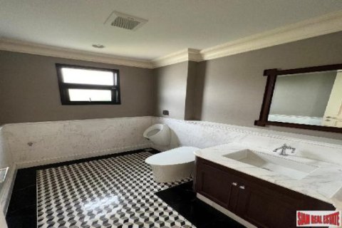 5 chambres House à Suan Luang, Thailand No. 97050 13