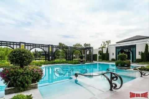 5 chambres House à Suan Luang, Thailand No. 97050 25