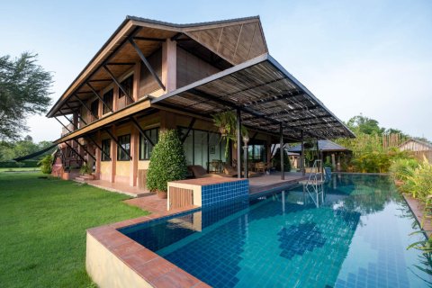 7 bedrooms House in Chiang Mai, Thailand No. 97784 1