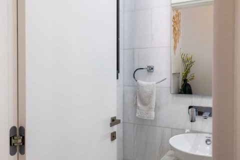 5 bedrooms House in Chloraka, Cyprus No. 40336 11