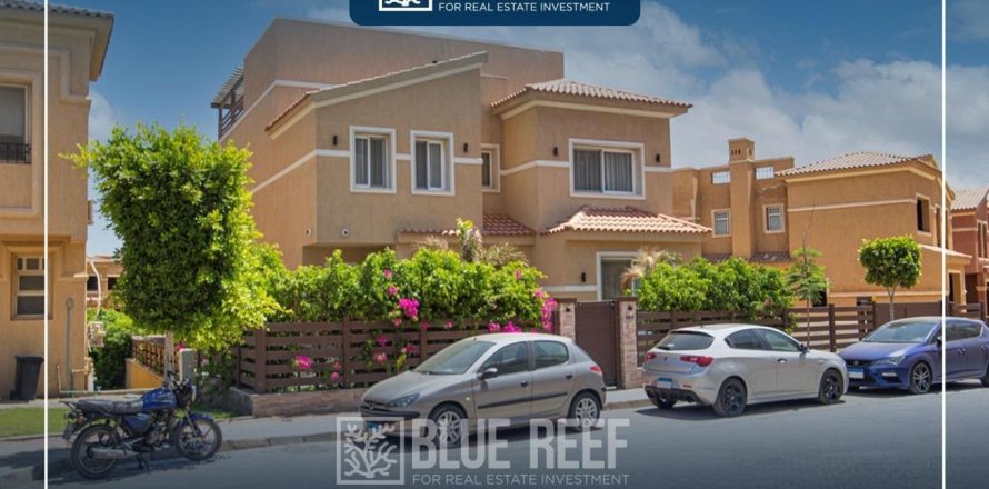 6 bedrooms Townhouse in Leila, Vietnam No. 38453