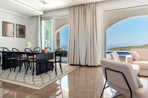 3 bedrooms House in Pissouri, Cyprus No. 29209 4