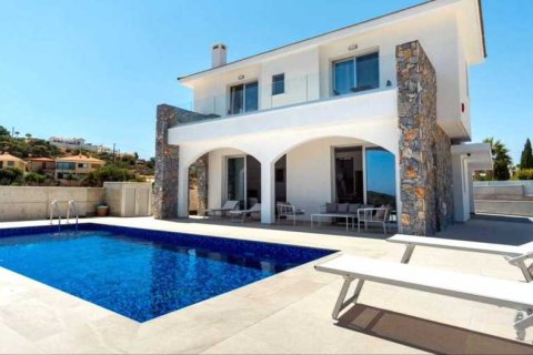 3 bedrooms House in Pissouri, Cyprus No. 29209 2