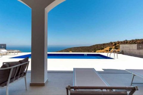 3 bedrooms House in Pissouri, Cyprus No. 29209 3