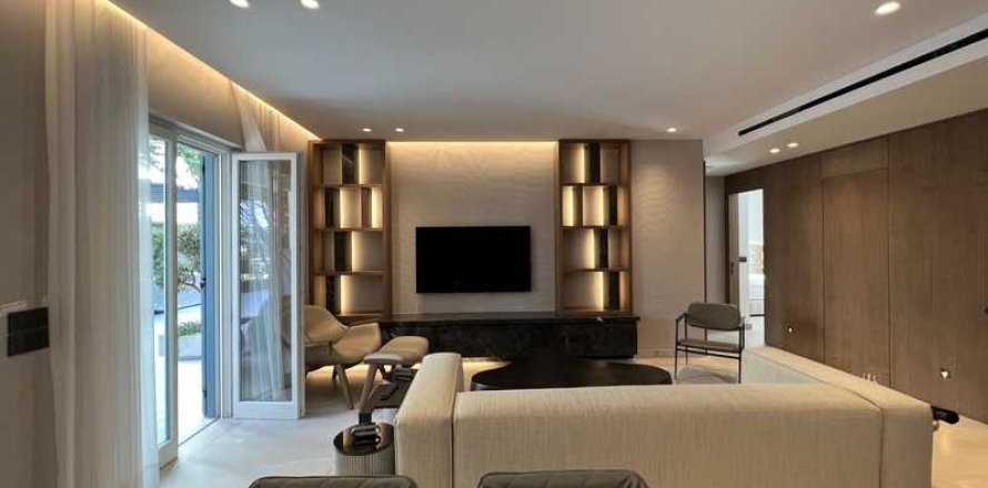 2 bedrooms Apartment in Pyrgos, Cyprus No. 66615