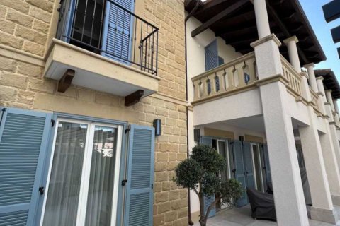 2 bedrooms Apartment in Pyrgos, Cyprus No. 66615 7
