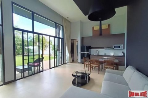 3 bedrooms Villa in Phuket, Thailand No. 96684 17