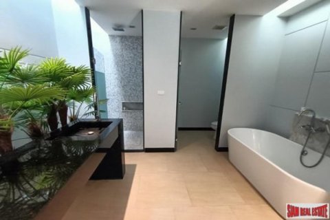 3 bedrooms Villa in Phuket, Thailand No. 96684 7