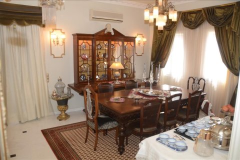 9 dormitorios Villa en Loutraki, Greece No. 49711 5