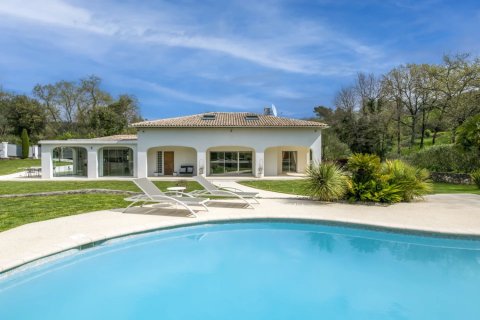 5 dormitorios Villa en Opio, France No. 99310 3