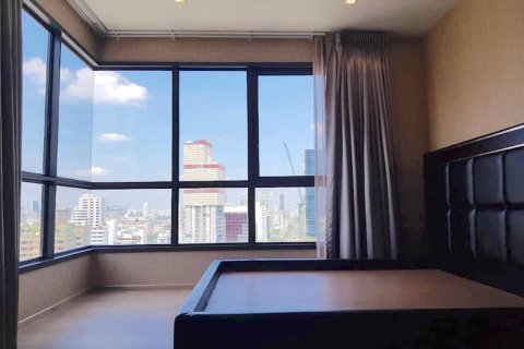 Кондоминиум  с 2 спальнями в Бангкок, Таиланд №95626 2