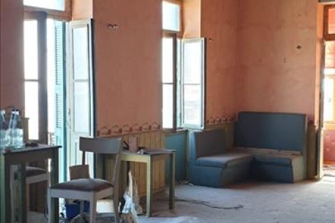 117m² Commercial property in Piraeus, Greece No. 57544 4