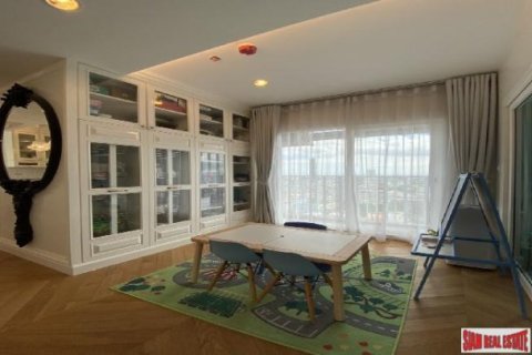 2 bedrooms Apartment in Bangkok, Thailand No. 96995 8