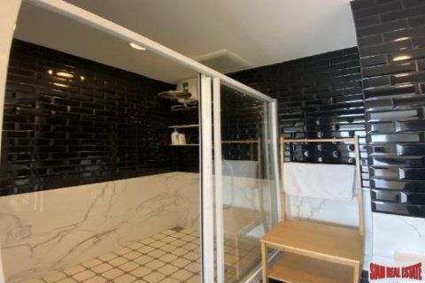 2 bedrooms Apartment in Bangkok, Thailand No. 96995 12