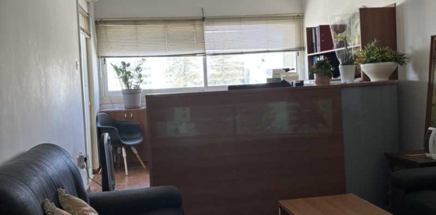 3 chambres Appartement à Larnaca, Cyprus No. 102999