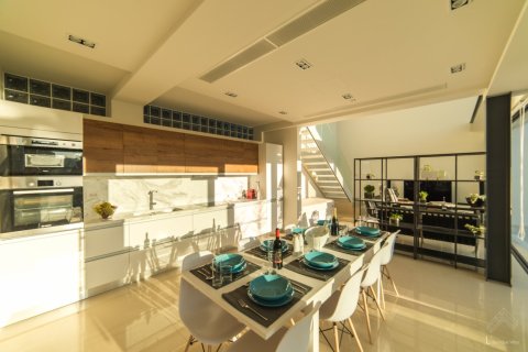 7 bedrooms Commercial property in Chania, Greece No. 81104 5