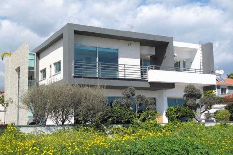 7 bedrooms House in Limassol, Cyprus No. 66142 11