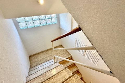 3 dormitorios Apartment en Tan Tru, Vietnam No. 83753 22