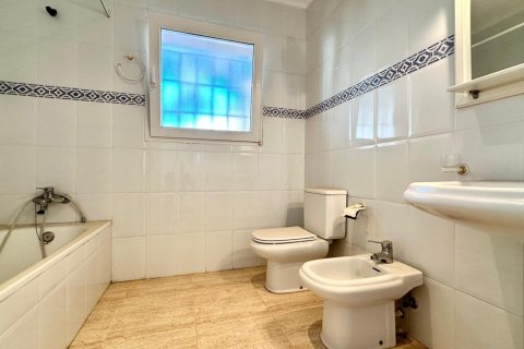 3 dormitorios Apartment en Tan Tru, Vietnam No. 83753 17