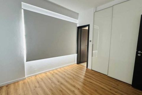 3 bedrooms Penthouse in Germasogeia, Cyprus No. 40407 7