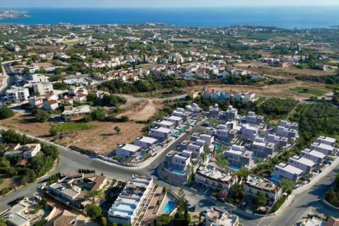 3 bedrooms House in Pegeia, Cyprus No. 100470 1