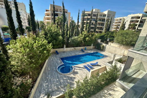 3 bedrooms Apartment in Limassol, Cyprus No. 71952 10