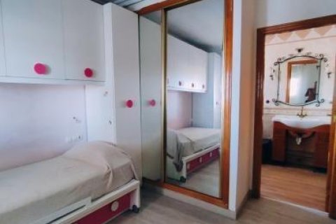 283m² Apartment in Hai Bac, Vietnam No. 83798 18