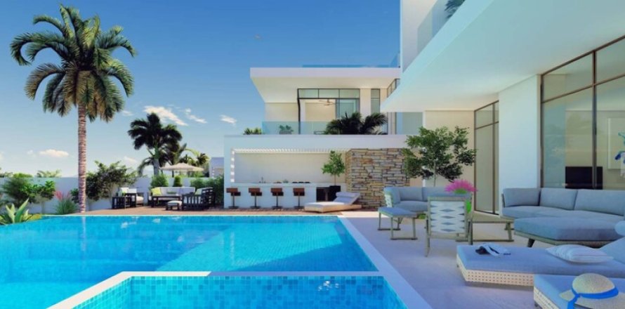4 bedrooms Villa in Paphos, Cyprus No. 107020