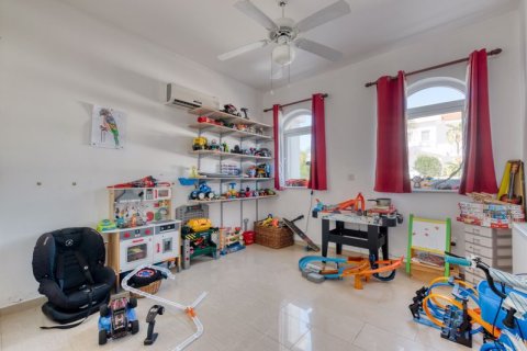 4 bedrooms Bungalow in Ayia Napa, Cyprus No. 36919 18