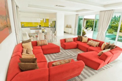 3 bedrooms House in Pattaya, Thailand No. 96867 12