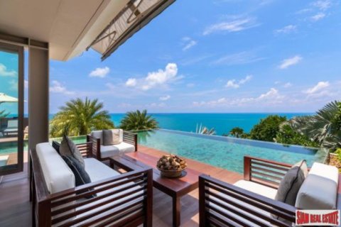 4 bedrooms Villa on the Chaweng Beach, Thailand No. 96290 10