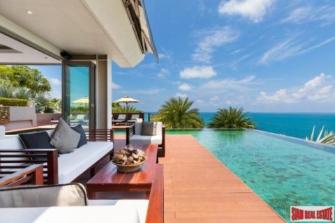 4 bedrooms Villa on the Chaweng Beach, Thailand No. 96290 8