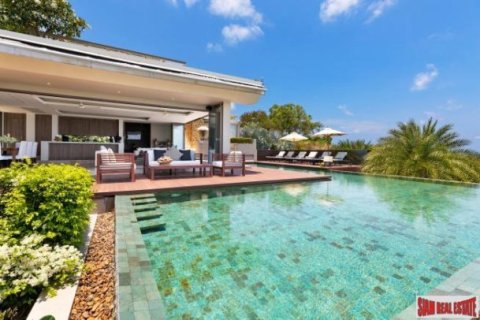 4 bedrooms Villa on the Chaweng Beach, Thailand No. 96290 7