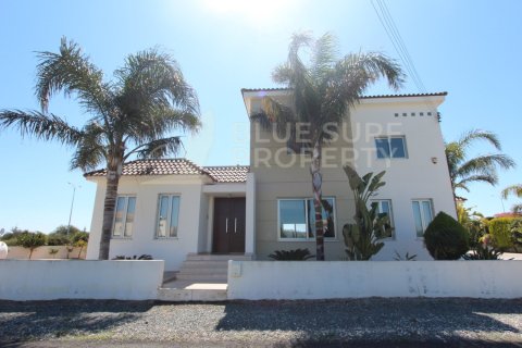 5 bedrooms Villa in Protaras, Cyprus No. 36588 1