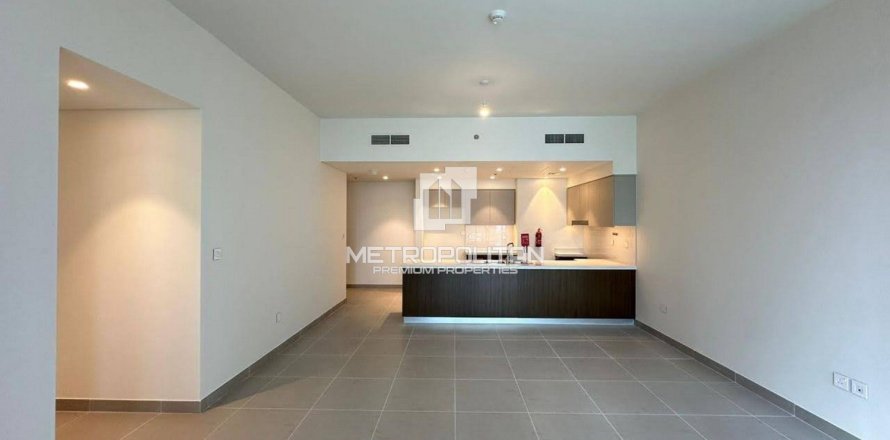 3 bedrooms Apartment in Van Mieu, Vietnam No. 93169