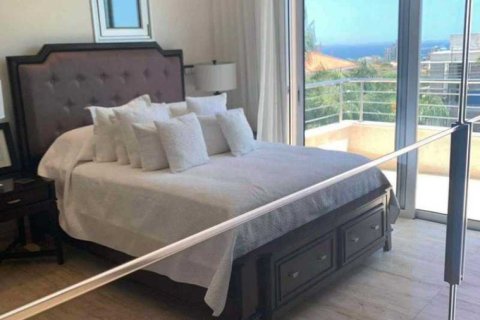 5 bedrooms House in Agios Tychonas, Cyprus No. 70034 3