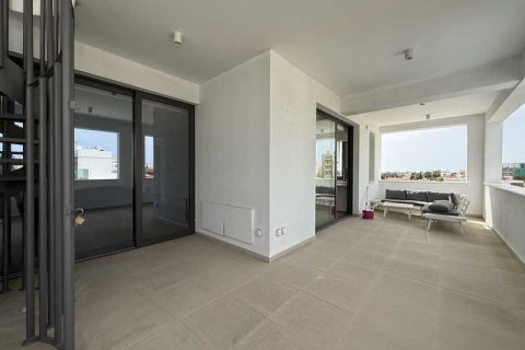 3 bedrooms Penthouse in Germasogeia, Cyprus No. 102108 13