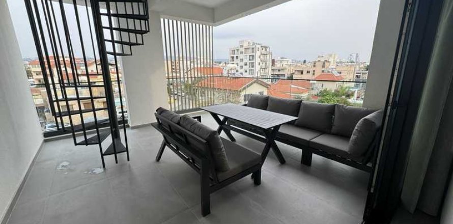 3 bedrooms Penthouse in Limassol, Cyprus No. 80965
