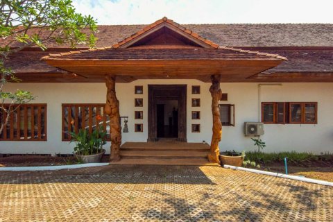 8 bedrooms House in Chiang Mai, Thailand No. 98249 9