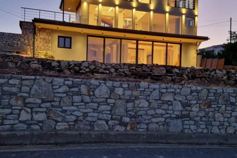 4 bedrooms Villa in Messenia, Greece No. 108277 20