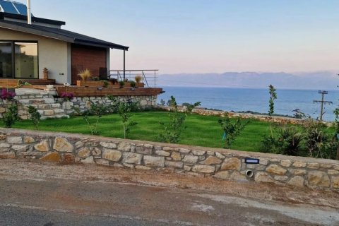 4 bedrooms Villa in Messenia, Greece No. 108277 1