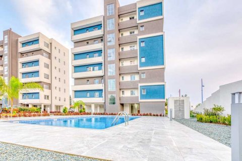 Квартира с 2 спальнями в Агиос Тихонас, Кипр №63631 3