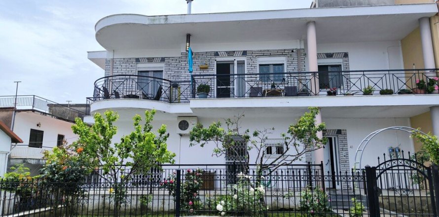 6 dormitorios House en Pieria, Greece No. 107835