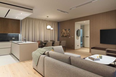 3 bedrooms Apartment in Limassol, Cyprus No. 104245 1