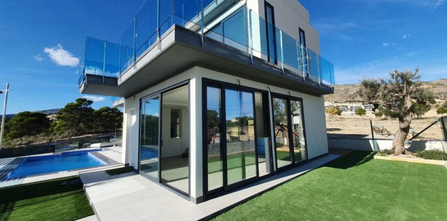 3 dormitorios Villa en Finestrat, Spain No. 116526