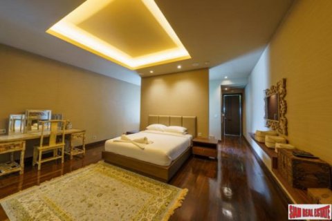 5 bedrooms Villa in Surat Thani, Thailand No. 96225 3