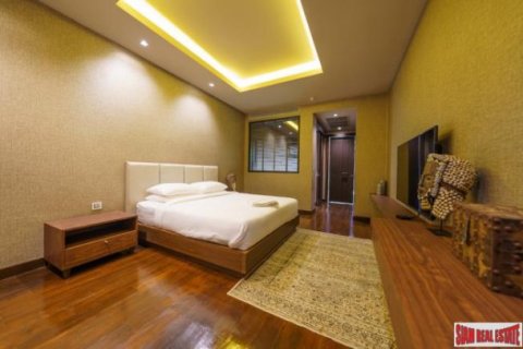 5 bedrooms Villa in Surat Thani, Thailand No. 96225 2